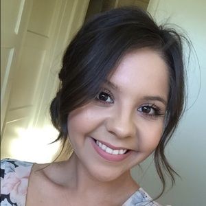 Meet your Posher, Jacqueline